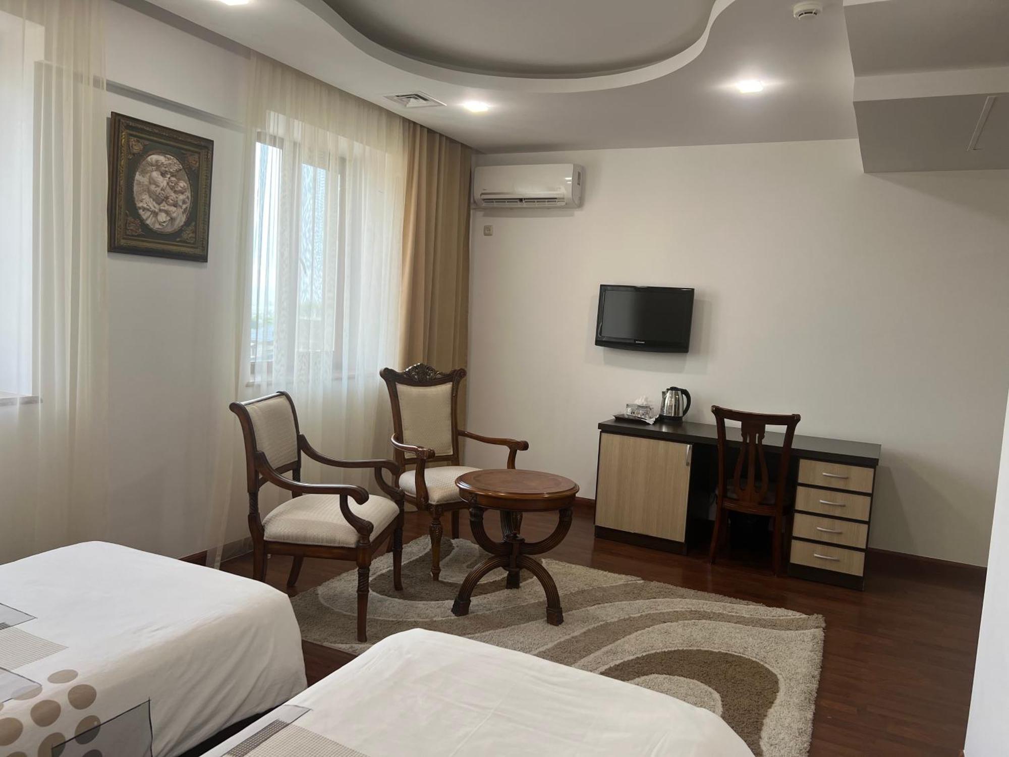 Vanatur Hotel Gyumri Esterno foto