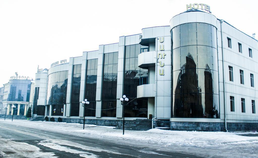 Vanatur Hotel Gyumri Esterno foto
